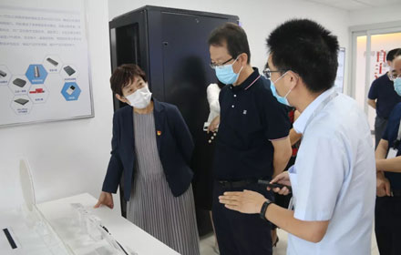 省市发改委高技术处党支部来开云官方入口登录开展党建交流活动